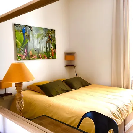 New Very Big Wonderful T3 -5 Min Walking From ! *