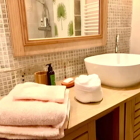 Very Big And Wonderful T3 5 Min From Апартаменты *